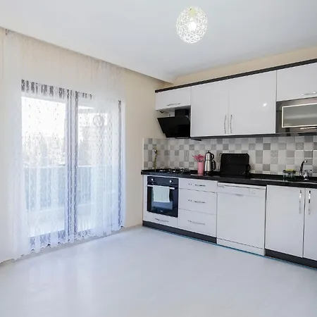 Appartement Cozy Flat W Nature View Balcony And Ac In