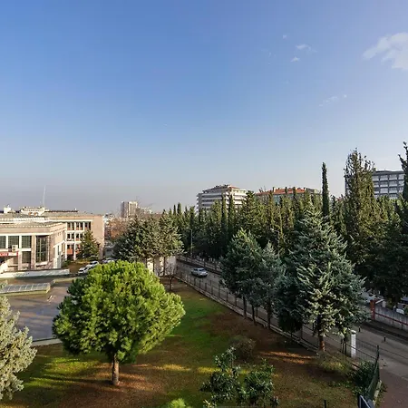 Cozy Flat W Nature View Balcony And Ac In Appartement *