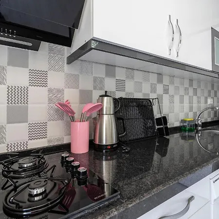 Cozy Flat W Nature View Balcony And Ac In Appartement Bursa